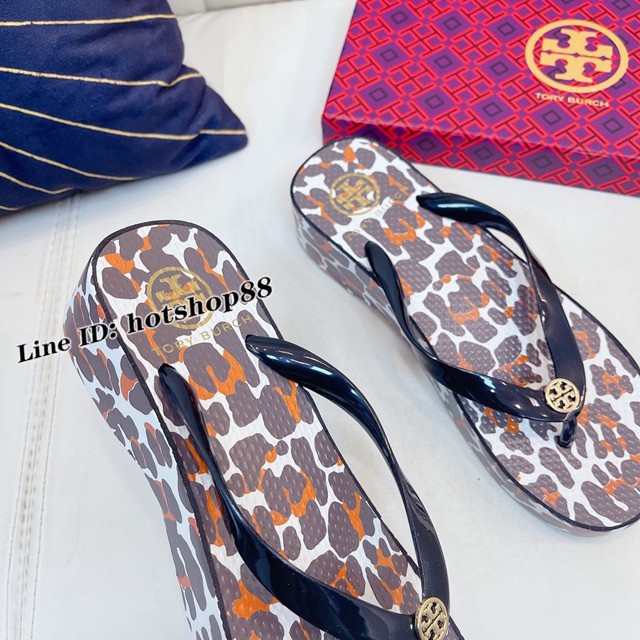 TORY BURCH2021年夏季新款女款坡跟人字拖TB官方春夏季主打款女士人字拖 dx2359